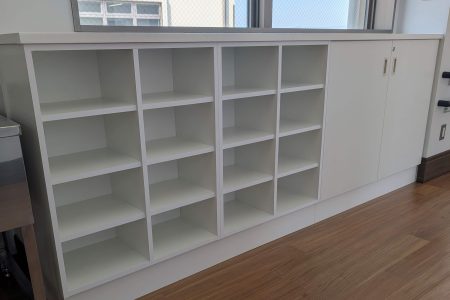 埼玉県内/U学園/家具工事（2026年2月）